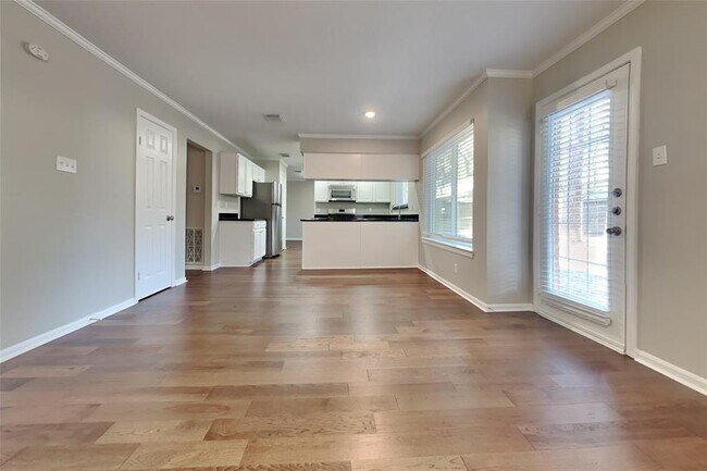 Building Photo - 4506 Echo Falls Dr
