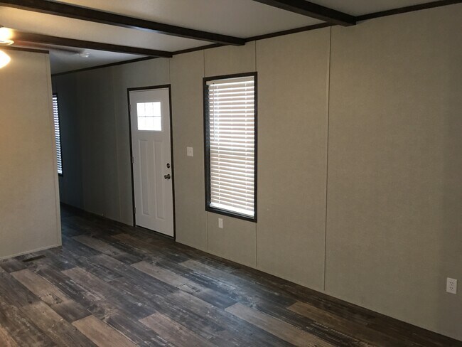 Foto del edificio - 9277 Texoma Park Rd