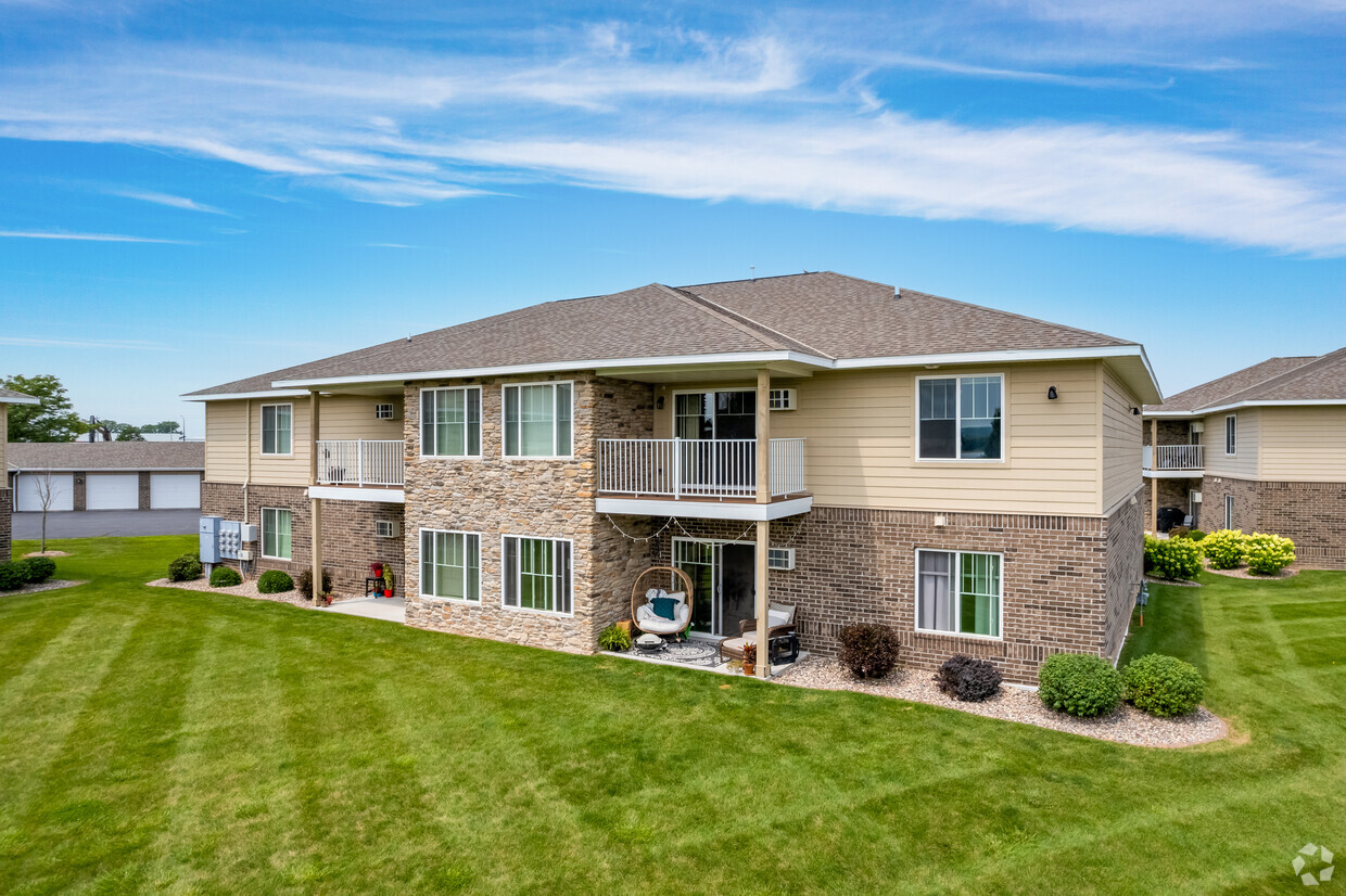 Fountain Park - Apartments in De Pere, WI | Apartments.com