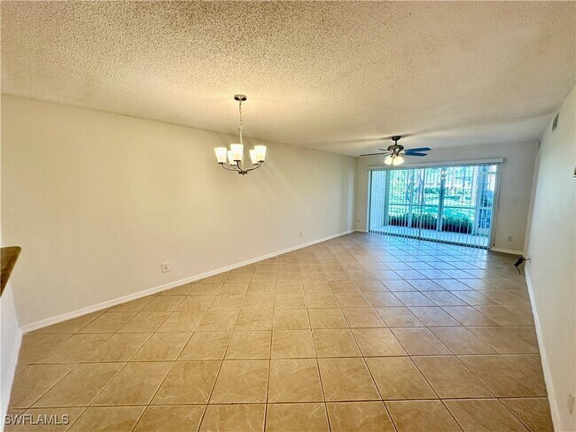 Foto del edificio - 738 Landover Cir