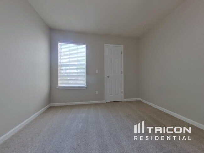 Building Photo - 2345 Iron Horse Drive Douglasville GA