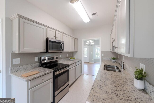 Foto del edificio - 17 Village Glen