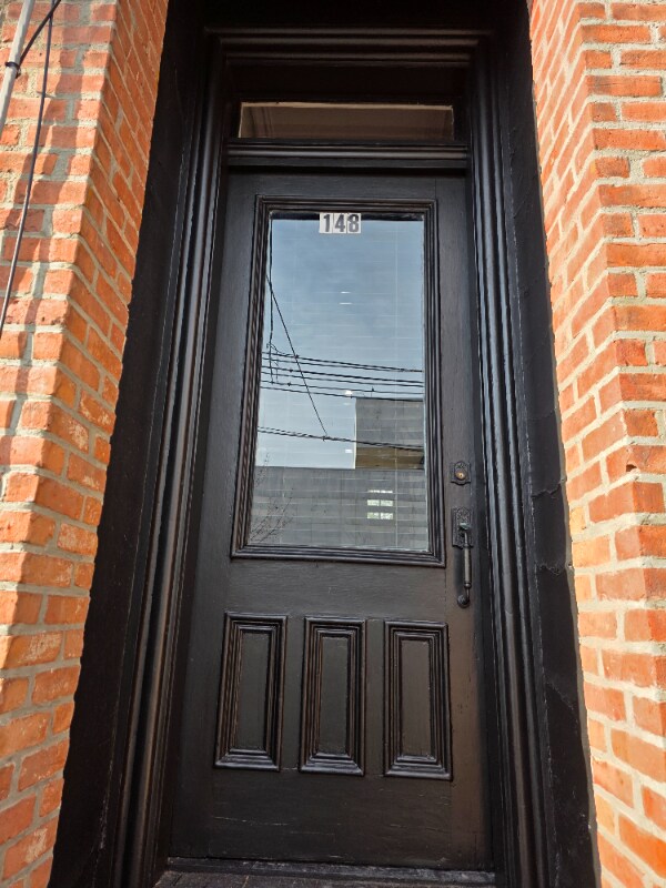 Foto del edificio - 148 S Swan St