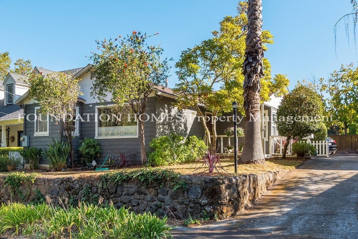 Primary Photo - 2 br, 1 bath House - 116 Monte Vista Ave.