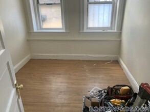 Building Photo - 1179 Boylston St