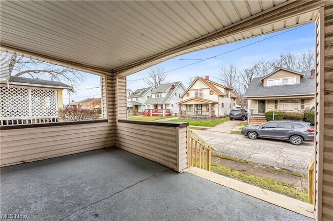 Foto del edificio - 13404 Chapelside Ave