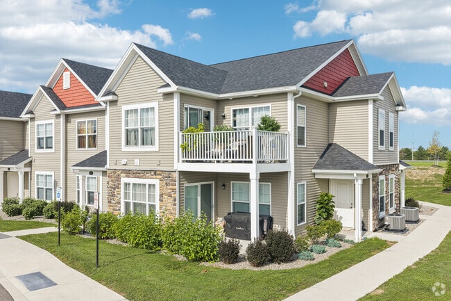 Building Photo - Hathaway Meadows