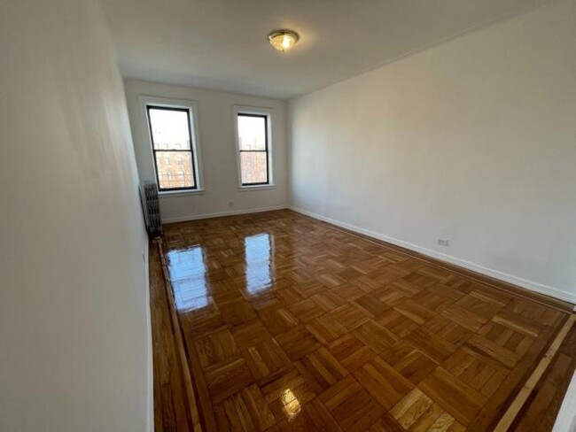 Building Photo - 1 bedroom in BRONX NY 10468