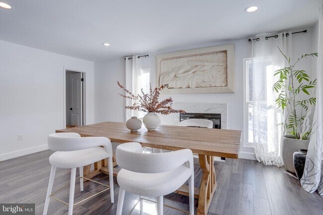 Foto del edificio - 5704 Wood Duck Ct