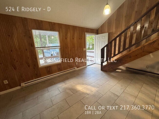 Foto del edificio - Rent this 'Halfway Haven' 1 Bed/1.5 Bath T...