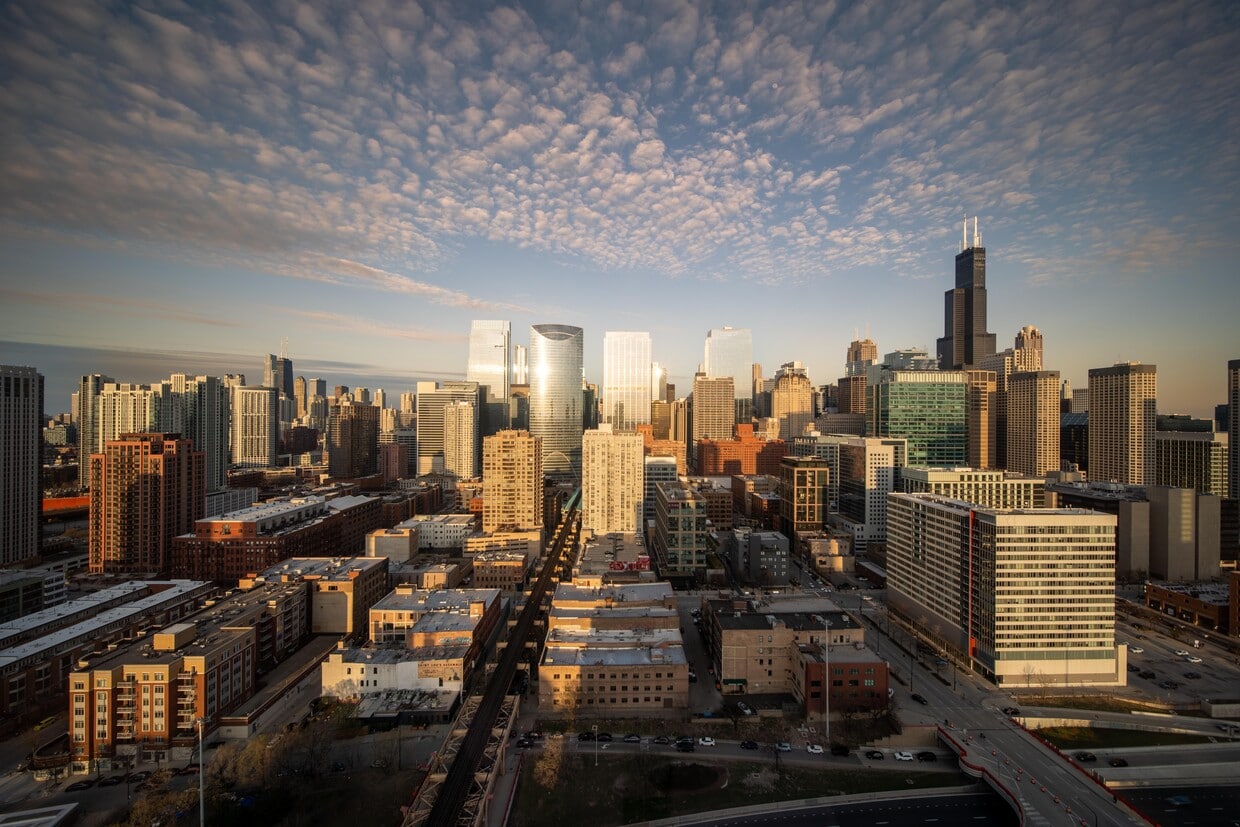 Primary Photo - The Parker Fulton Market
