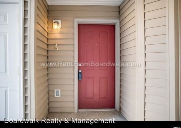 Foto del edificio - 1529 Westbury Way