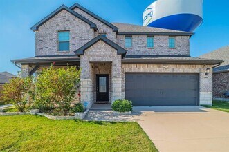 Building Photo - 3317 Evening View