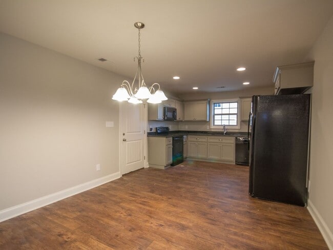 Building Photo - Athens City Schools, Lawncare Included In ...