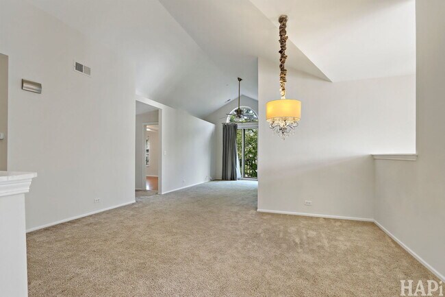 Foto del edificio - 434 Cromwell Cir