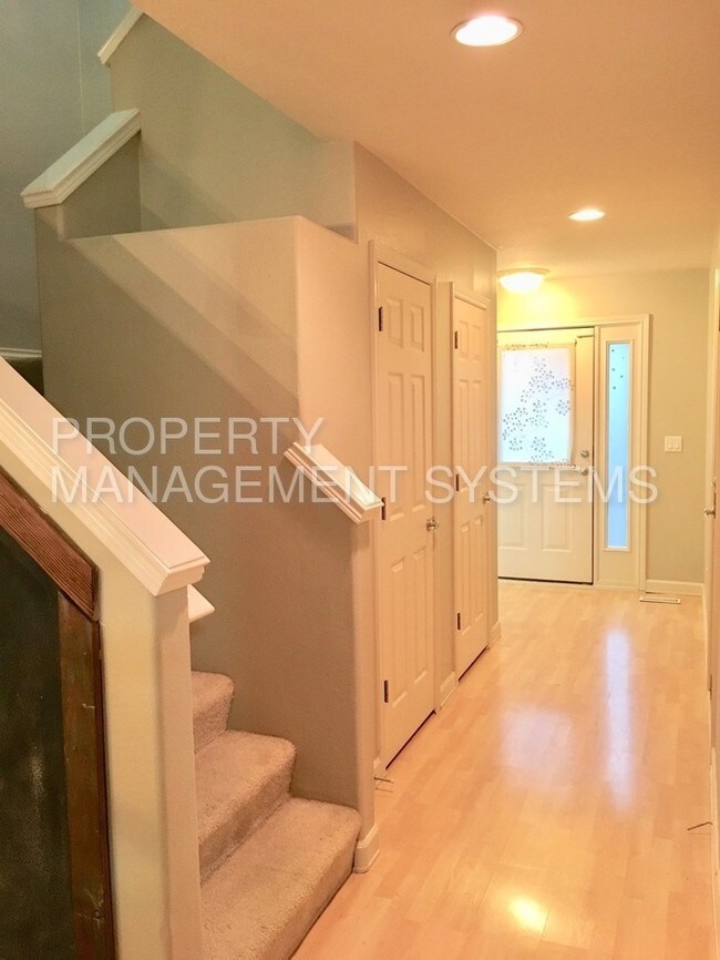 Foto del edificio - 17754 SW Heatherwood Ln