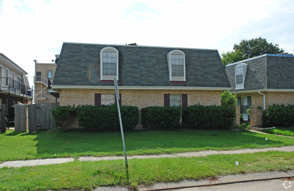 Building Photo - 2904 Houma Blvd