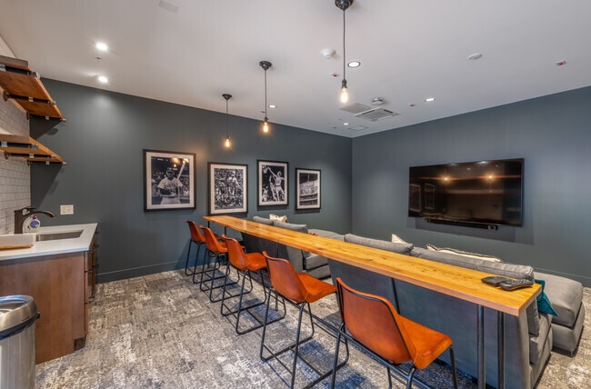 Centro multimedia - Residences at Brighton Marine