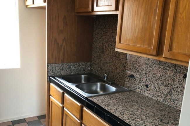 12112 El Dorado Ave Unit 3 Los Angeles Ca 91342 Apartment For