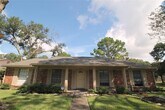 Foto principal - 8102 Twin Hills Dr