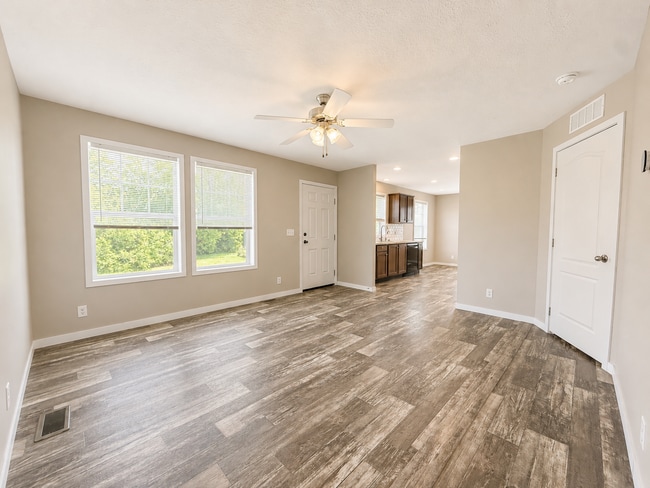 Building Photo - 12556 Margaret Ct
