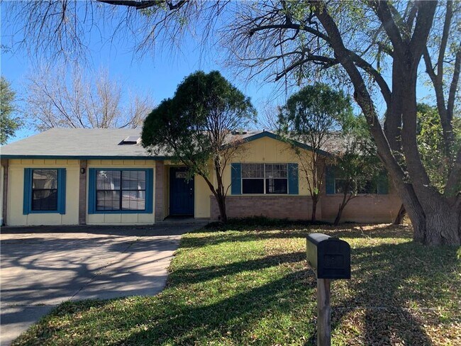 Building Photo - 7201 Sir Gawain Dr