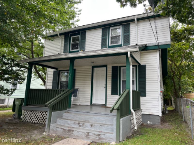 Primary Photo - 5 br, 1 bath House - 329 Myrtle Ave