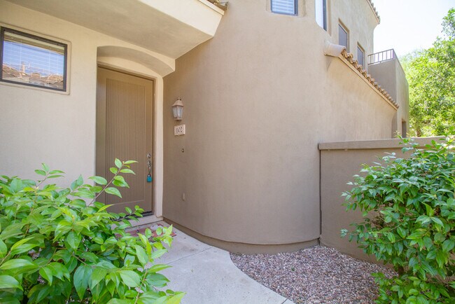 Building Photo - 3131 E LEGACY DR UNIT 1102, PHOENIX AZ
