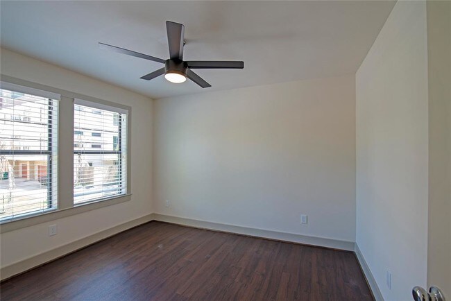 Foto del edificio - 2100 Woodhead St