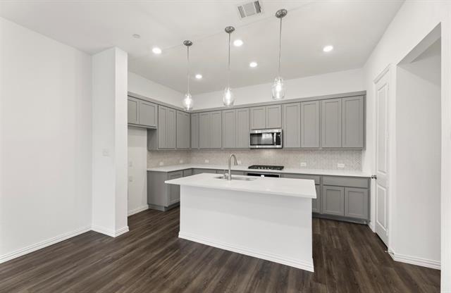 Foto del edificio - 1064 Old Rosebud Dr