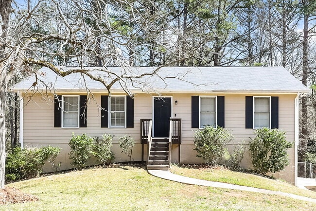 Building Photo - 7316 Fernwood Dr