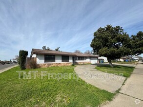 238 Oberlin Dr