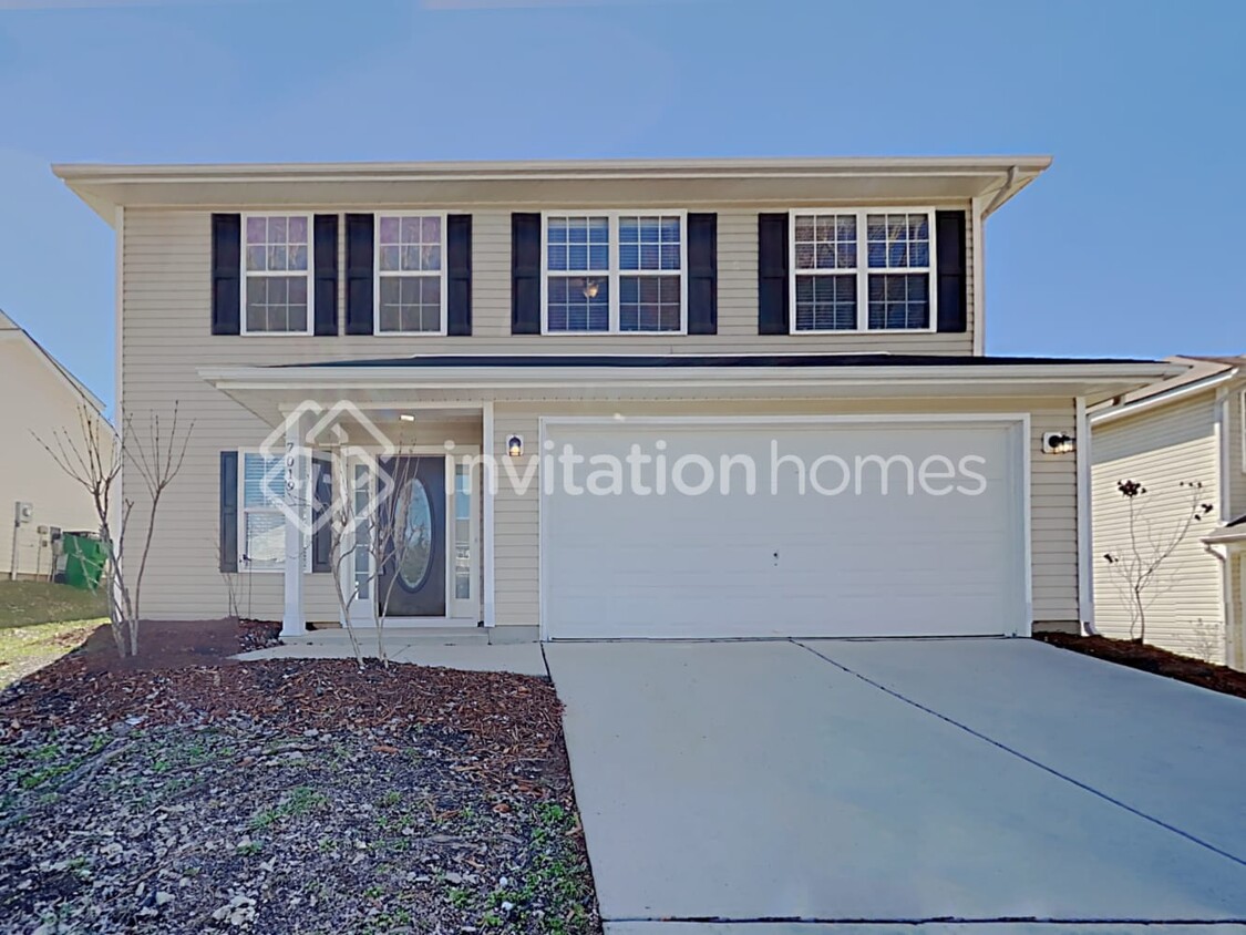Foto principal - 7019 Bullock Dr