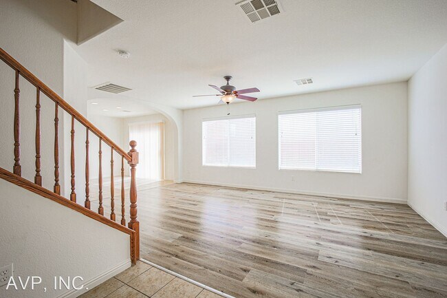 Foto del edificio - 4 br, 2.5 bath House - 9073 Cedar Door Ave
