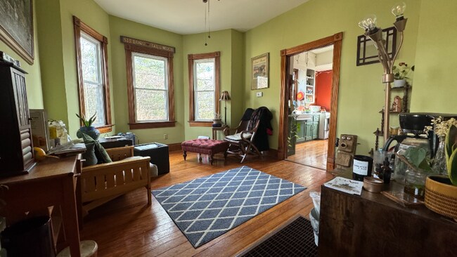 Foto del edificio - 5516 Walnut St