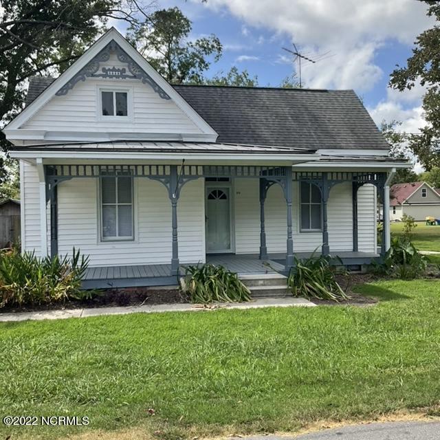 Primary Photo - 104 Academy St