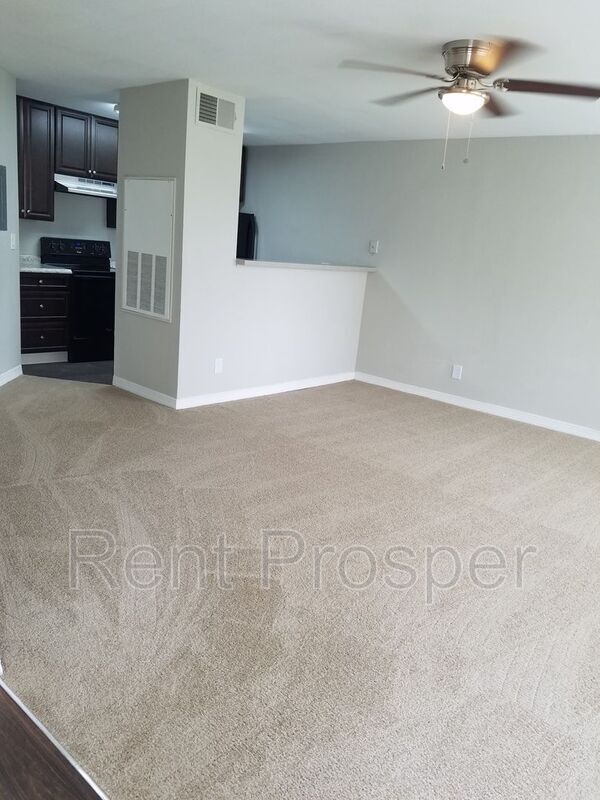 Building Photo - 4736 Walden Cir