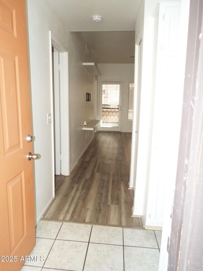 Foto del edificio - 11666 N 28th Dr