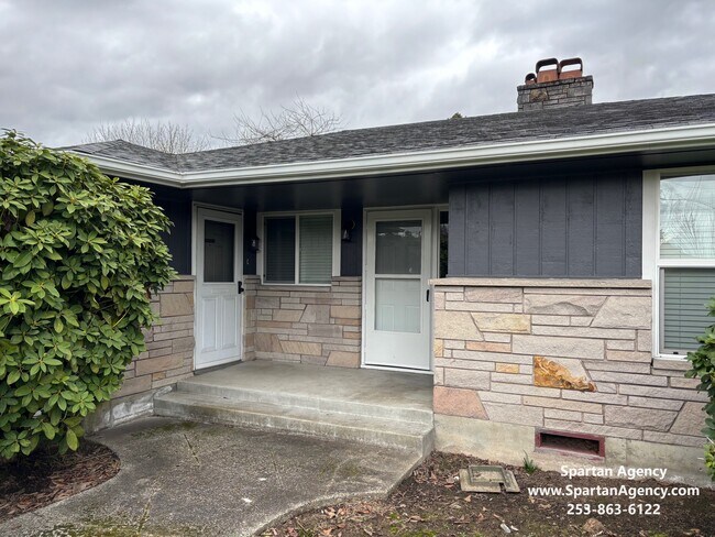 Foto del edificio - 311 14th St SW