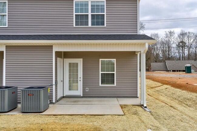 Building Photo - 2807 Cruze Dr