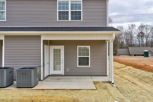 Building Photo - 2807 Cruze Drive