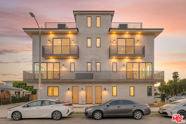 Building Photo - 3839 Wade St