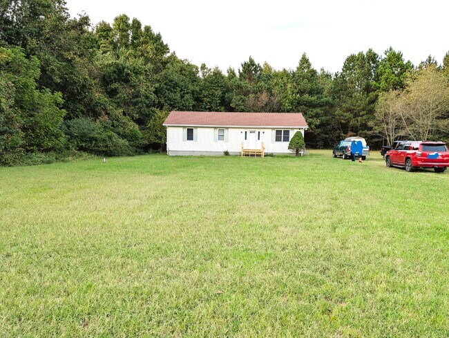 Building Photo - 8741 Rd 627