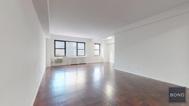 Building Photo - 157e E 57th St
