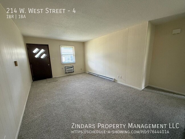 Building Photo - 214 W West St