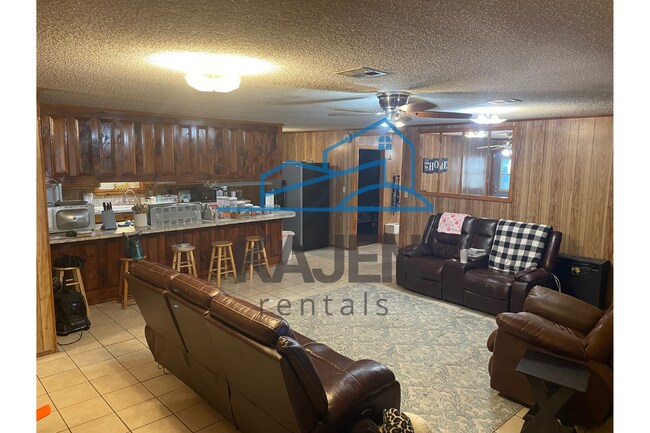 Foto del edificio - 145 Old Floyd Rd
