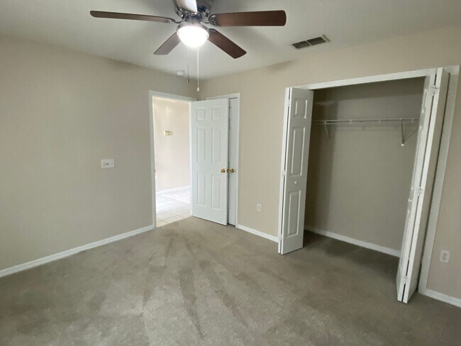 Foto del edificio - Home for rent