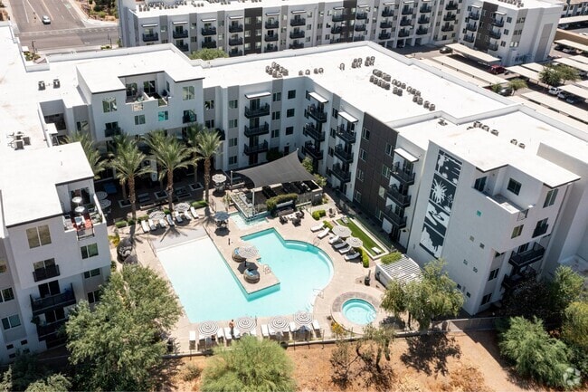 Building Photo - Slate Scottsdale