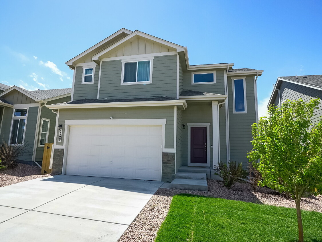 Foto principal - Discover your new home in this beautifully...