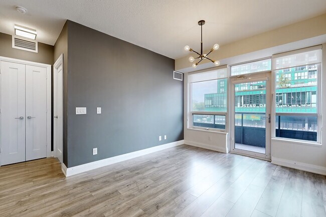 Building Photo - 2 Anndale Dr